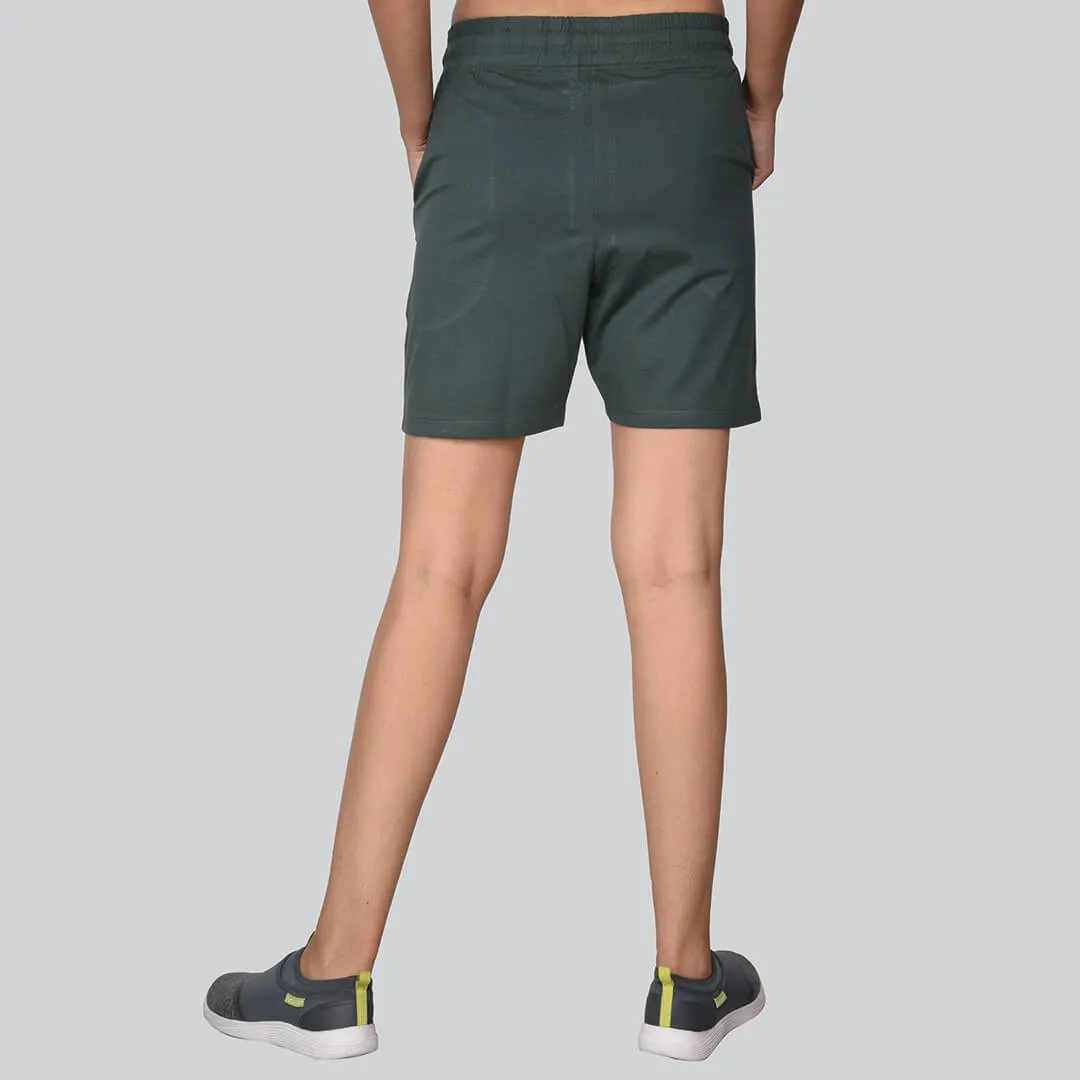 Essential Shorts - Kelp Green