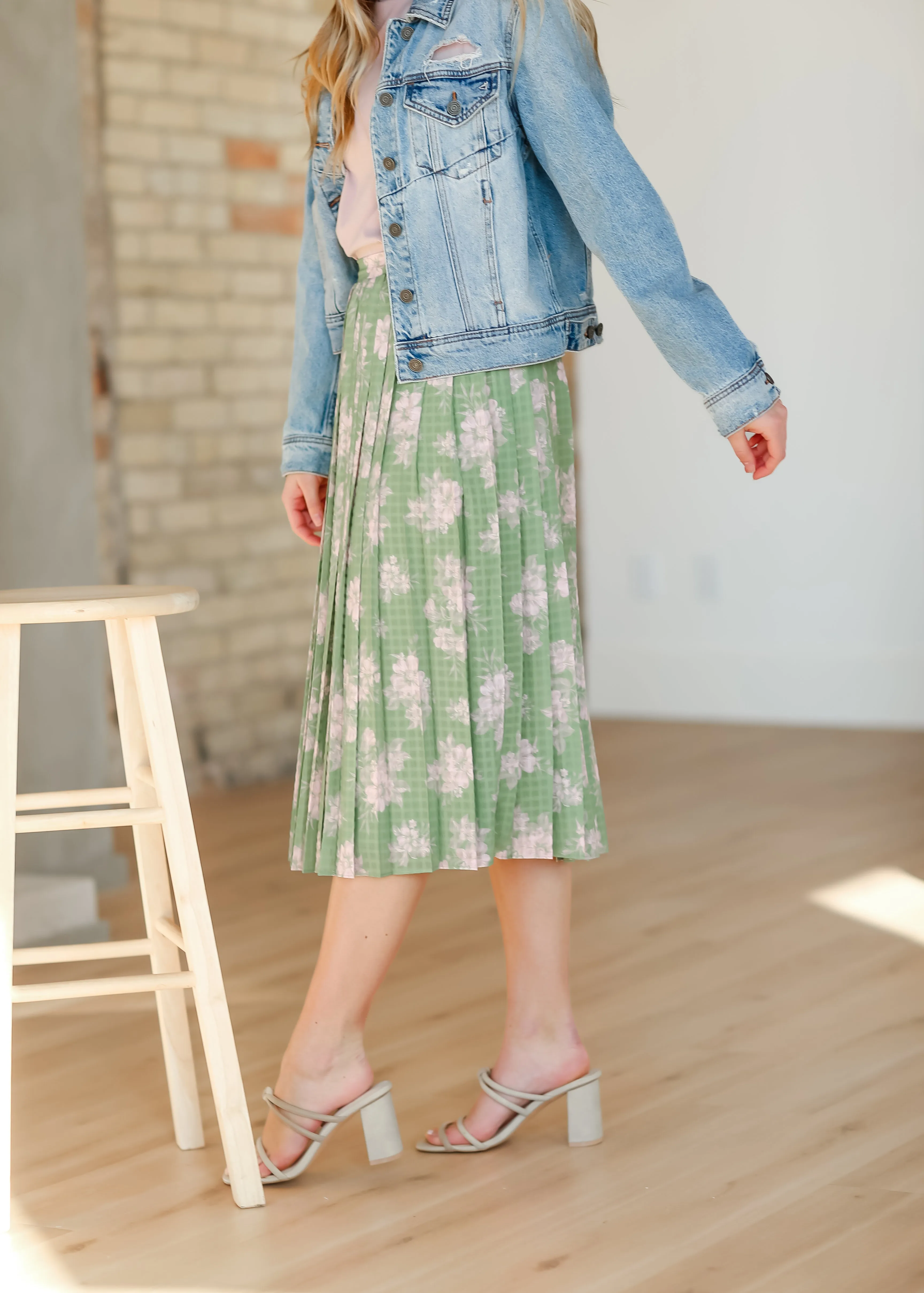 Green Floral Pleated Midi Skirt