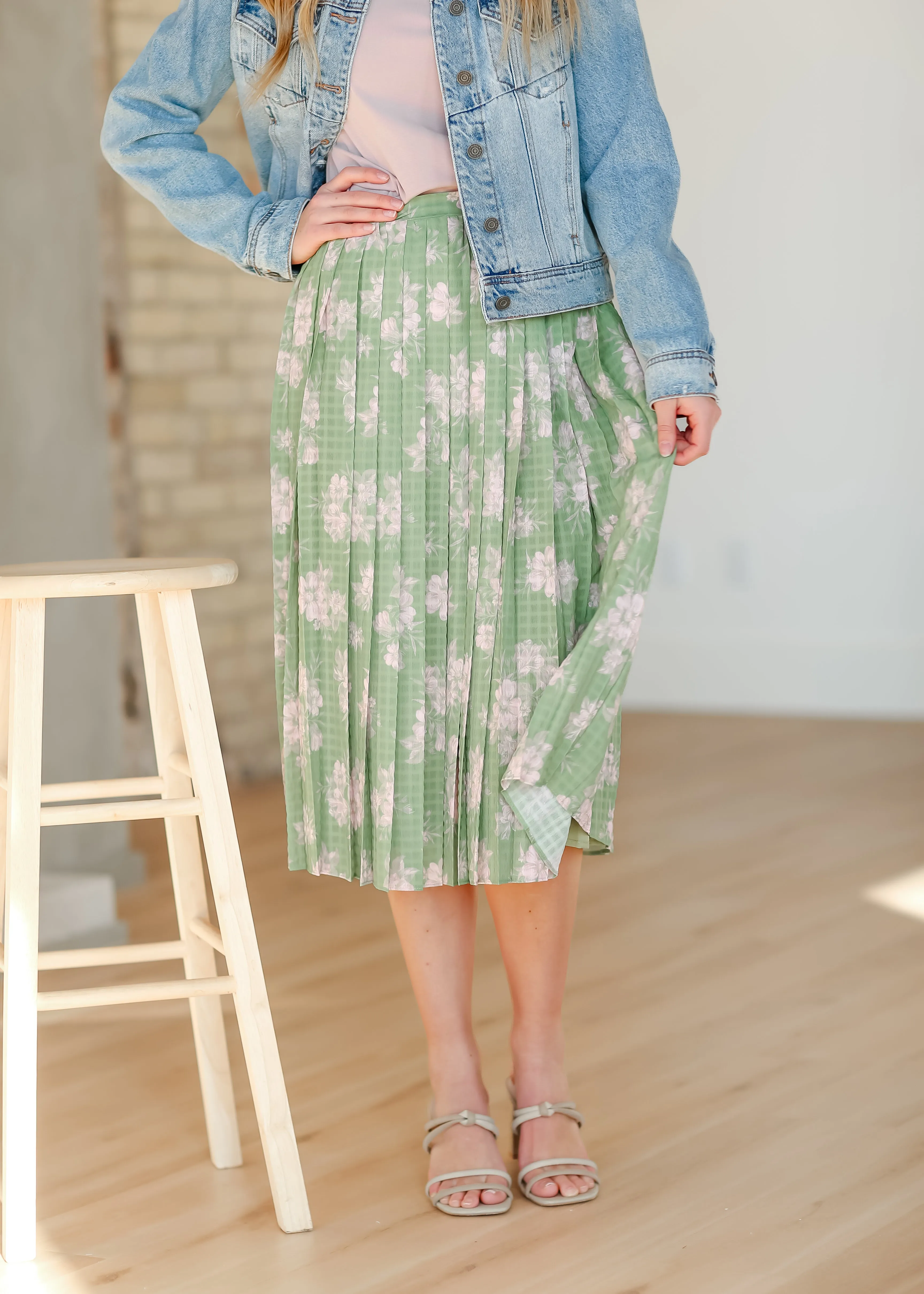 Green Floral Pleated Midi Skirt