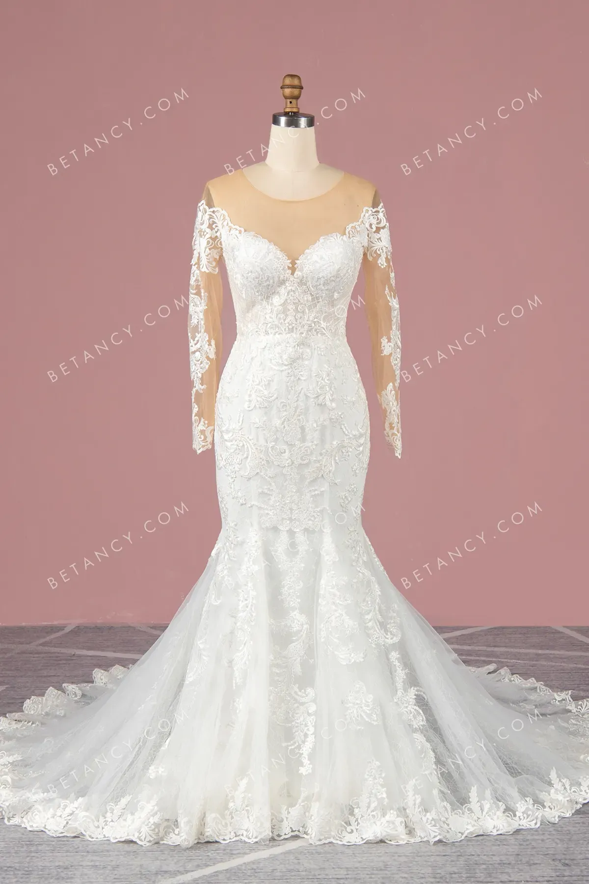Illusion Nude Mesh Sleeve Lace Wedding Dress