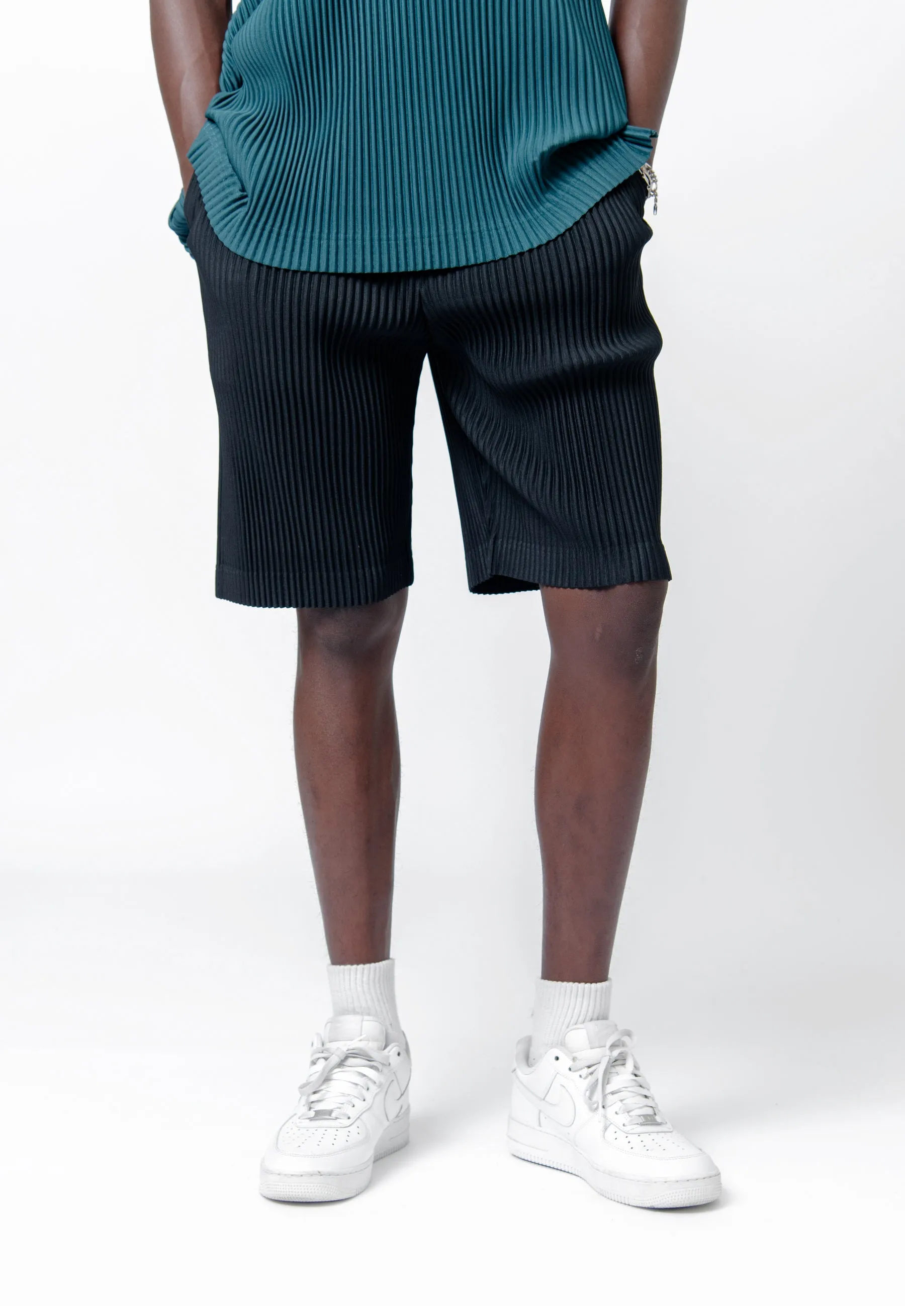 MC August Shorts Black HP48-JF110-15
