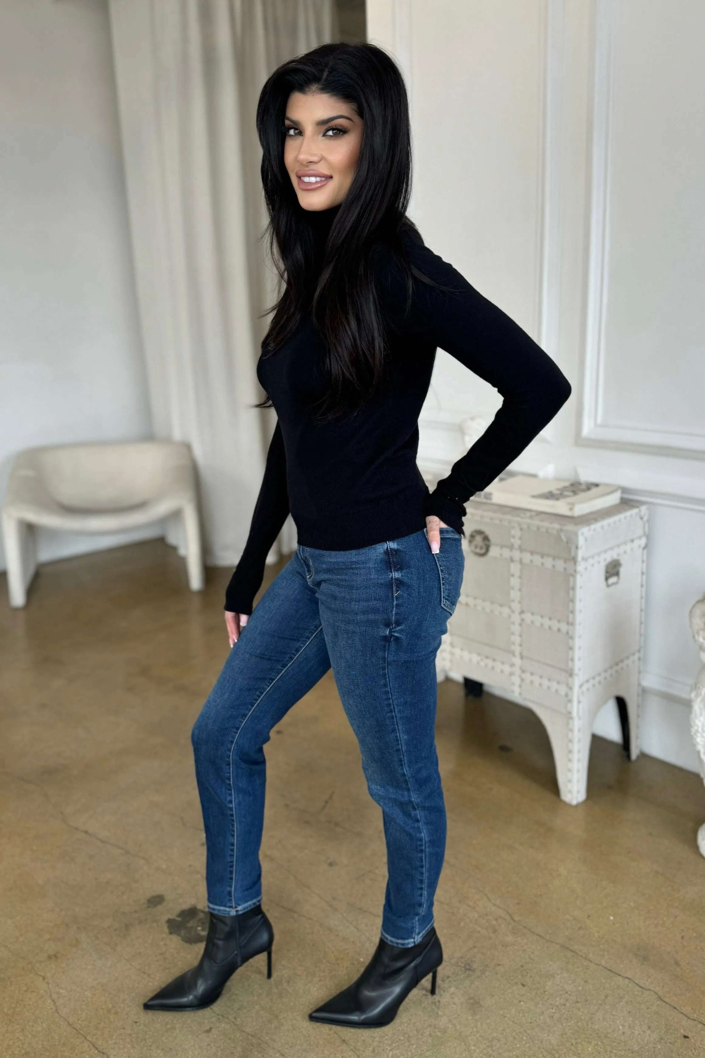 THE CLASSIC TURTLENECK
