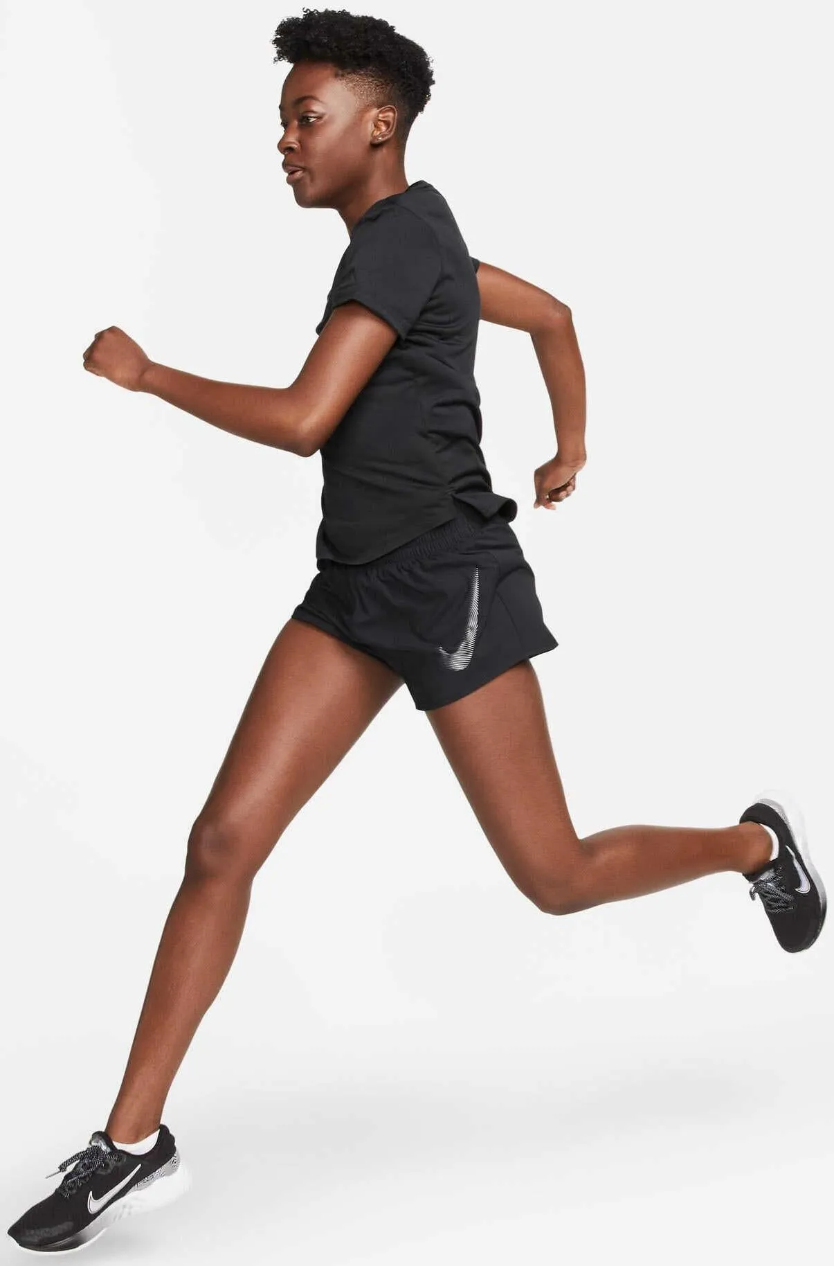 Women's One Swoosh Mid-Rise Running Shorts